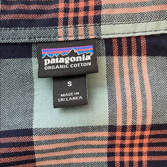Patagonia Plaid Button-Down Shirt - Picture 3 of 5